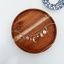 Cargar imagen en el visor de la galería, MOON CHARMS necklace
